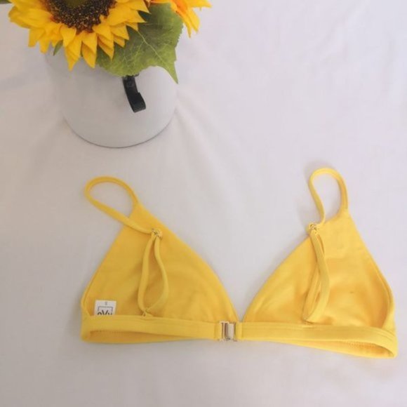 NEW !!! SWIMSUIT - Picture 3 of 4